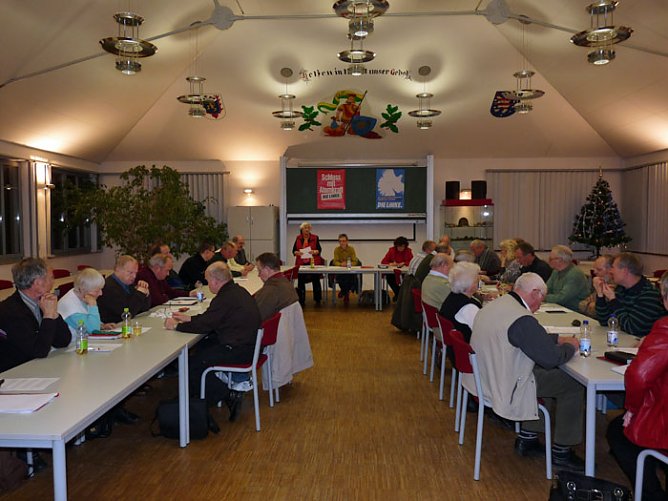 Erster Herausforderer steht (Foto: Karl-Heinz Herrmann) Erster Herausforderer steht (Foto: Karl-Heinz Herrmann)