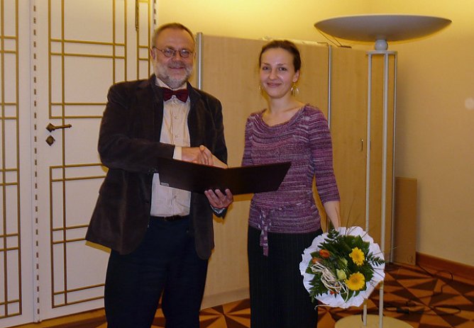 Bekanntes Gesicht eingebürgert (Foto: Landratsamt Kyffhäuserkreis) Bekanntes Gesicht eingebürgert (Foto: Landratsamt Kyffhäuserkreis)