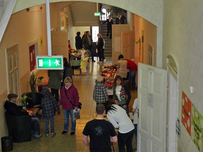 Wir stellen uns vor (1) (Foto: Karl-Heinz Herrmann) Wir stellen uns vor (1) (Foto: Karl-Heinz Herrmann)