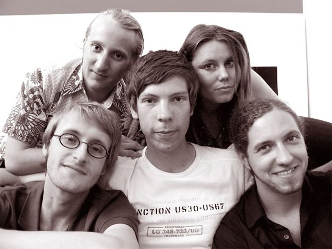 Federleicht (Foto: Landesmusikakademie Sondershausen) Federleicht (Foto: Landesmusikakademie Sondershausen)