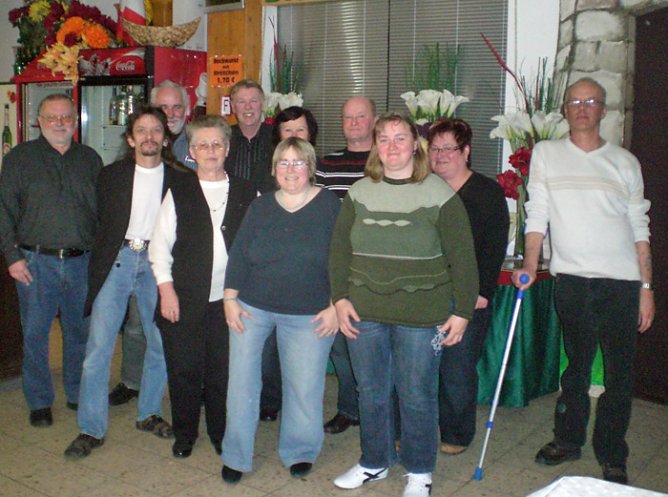 Der VdK-Ortsvorstand wurde gestärkt (Foto: Klaus Henze) Der VdK-Ortsvorstand wurde gestärkt (Foto: Klaus Henze)