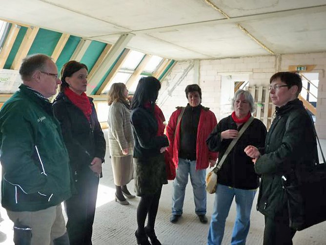 Entstehendes B&uuml;rgerzentrum besucht (Foto: Karl-Heinz Herrmann)