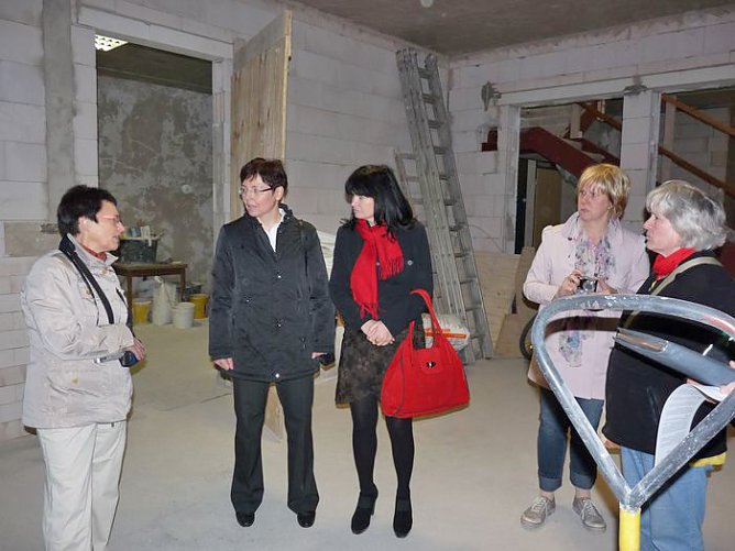 Entstehendes B&uuml;rgerzentrum besucht (Foto: Karl-Heinz Herrmann)