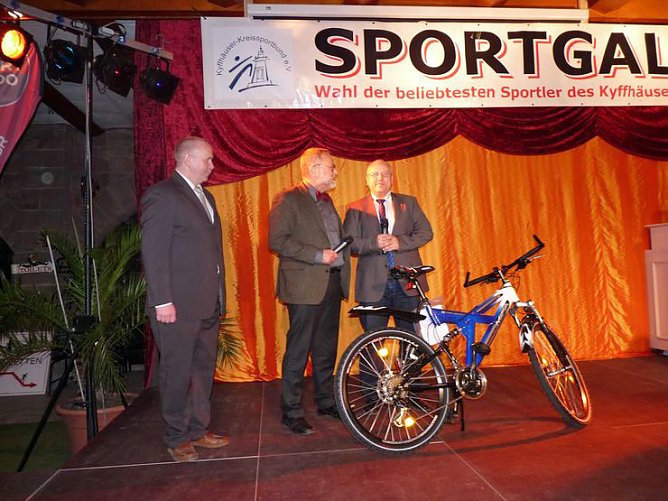 16. Sportgala am Kyffhäuser (2) (Foto: Karl-Heinz Herrmann) 16. Sportgala am Kyffhäuser (2) (Foto: Karl-Heinz Herrmann)