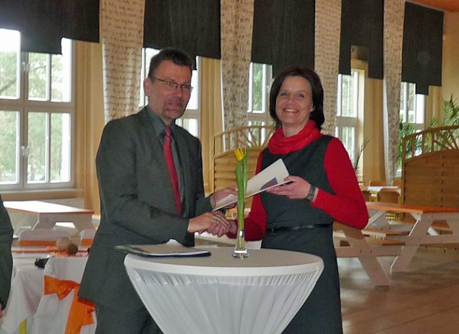 Gleich zwei Bescheide (Foto: Karl-Heinz Herrmann)