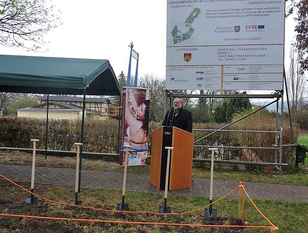 Kurparkerweiterung mit Spatenstich begonnen (Foto: Karl-Heinz Herrmann) Kurparkerweiterung mit Spatenstich begonnen (Foto: Karl-Heinz Herrmann)