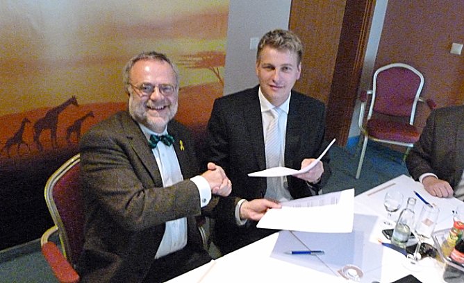 Kooperationsvertrag unterzeichnet (Foto: Stadt Bad Frankenhausen) Kooperationsvertrag unterzeichnet (Foto: Stadt Bad Frankenhausen)