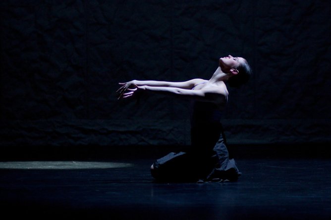 PanoramaTanz von Jutta Ebnother (Foto: Theater Nordhausen) PanoramaTanz von Jutta Ebnother (Foto: Theater Nordhausen)