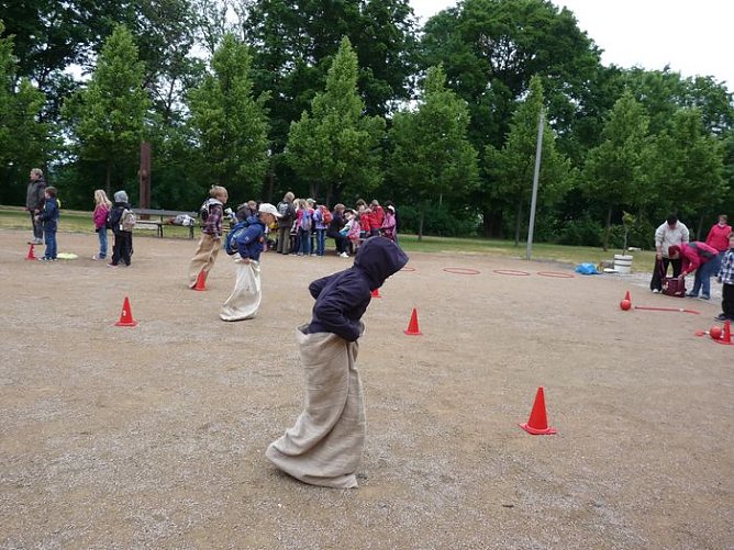 Spannendes Schulfest (Foto: Karl-Heinz Herrmann)