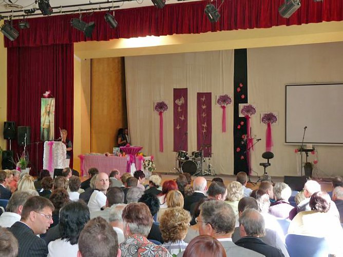 Jugendweihe Sondershausen (Foto: Karl-Heinz Herrmann) Jugendweihe Sondershausen (Foto: Karl-Heinz Herrmann)