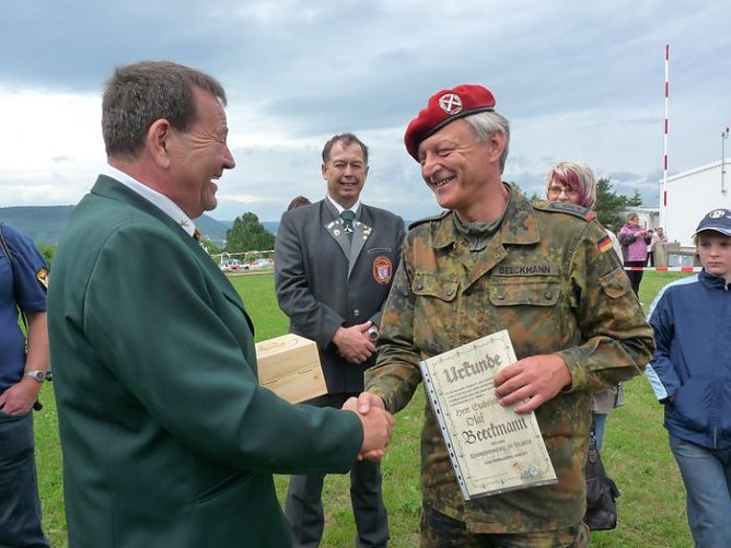 Feierlich er&ouml;ffnet (Foto: Karl-Heinz Herrmann)