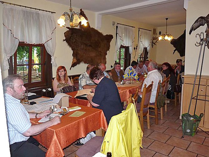 Auf Kandidaten festgelegt (Foto: Karl-Heinz Herrmann) Auf Kandidaten festgelegt (Foto: Karl-Heinz Herrmann)