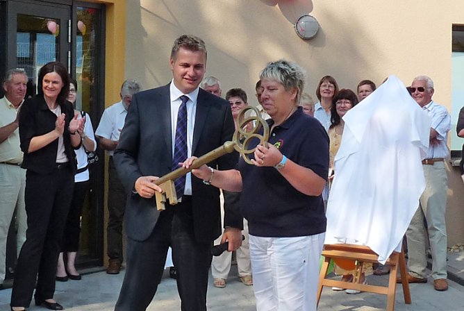 Erweiterungsbau &uuml;bergeben (Foto: Karl-Heinz Herrmann)