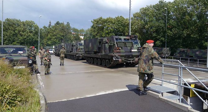 Scharfe Sch&uuml;sse in Munster (Foto: Bundeswehr Sondershausen)