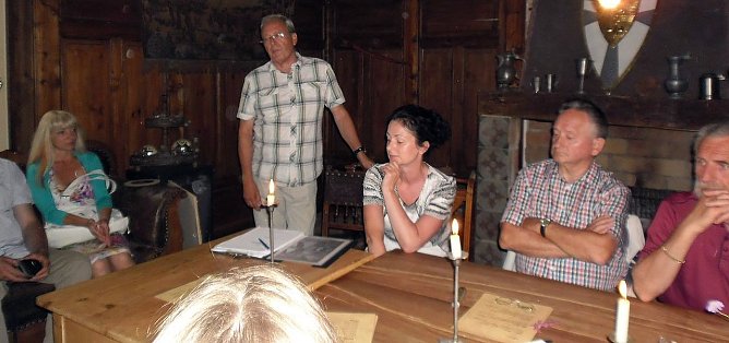 Erste Beratung (Foto: privat) Erste Beratung (Foto: privat)