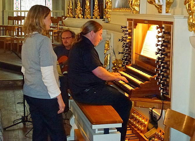 Konzert f&uuml;r Gitarre und Tasten (Foto: J&uuml;rgen Kieper)