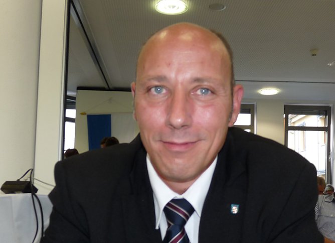 Beigeordneter gewählt (Foto: Karl-Heinz Herrmann) Beigeordneter gewählt (Foto: Karl-Heinz Herrmann)