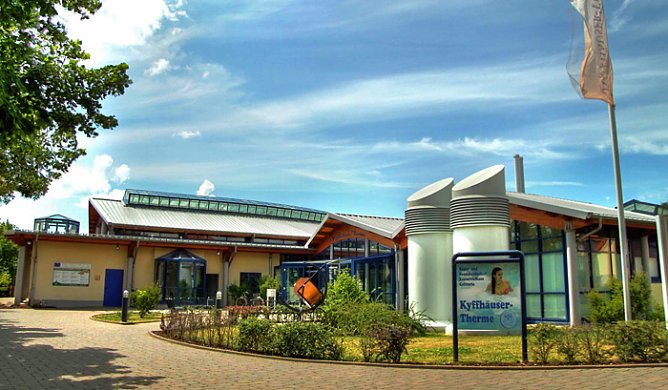 Nicht alles ist zu! (Foto: Kyffhäuser-Therme) Nicht alles ist zu! (Foto: Kyffhäuser-Therme)