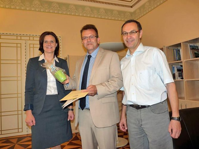 Diensteid abgenommen (Foto: Karl-Heinz Herrmann) Diensteid abgenommen (Foto: Karl-Heinz Herrmann)