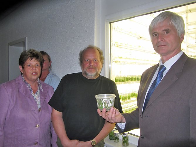 Forschung in Artern (Foto: MdB Selle)