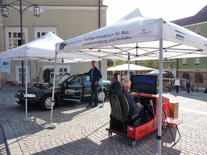 Verkehrswacht (Foto: Karl-Heinz Herrmann) Verkehrswacht (Foto: Karl-Heinz Herrmann)
