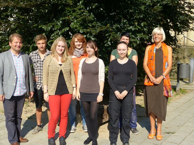 Die Neuen begrüßt (Foto: B. Susemihl) Die Neuen begrüßt (Foto: B. Susemihl)