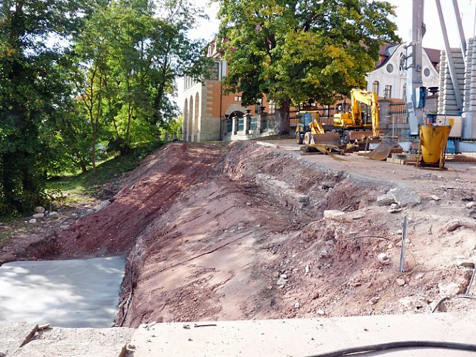 Bau Zwingermauer (Foto: Karl-Heinz Herrmann)
