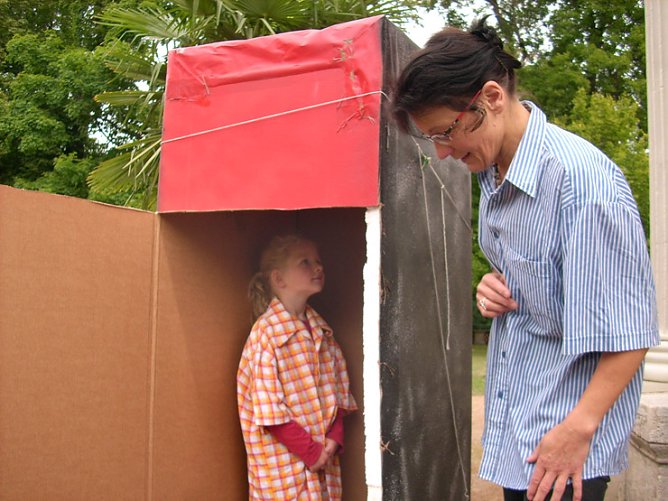 Malen im Schloss (Foto: Karl-Heinz Herrmann)