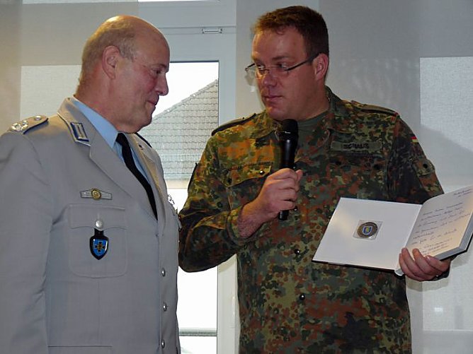 Kochen, waschen, bügeln? (Foto: Karl-Heinz Herrmann) Kochen, waschen, bügeln? (Foto: Karl-Heinz Herrmann)