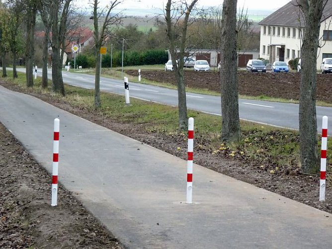 Weiteres Teilstück eingeweiht (Foto: Karl-Heinz Herrmann) Weiteres Teilstück eingeweiht (Foto: Karl-Heinz Herrmann)