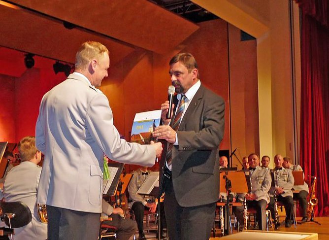 Begeisterndes Konzert - Rekord Summe (Foto: Karl-Heinz Herrmann) Begeisterndes Konzert - Rekord Summe (Foto: Karl-Heinz Herrmann)