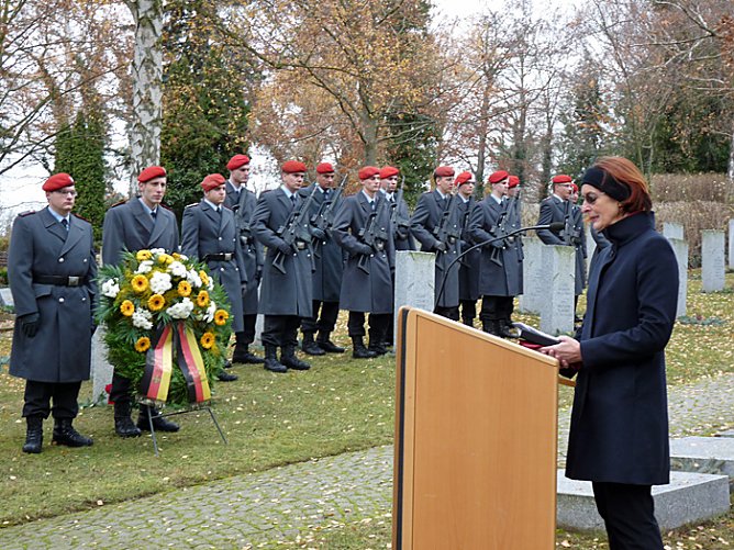 Zeichen gesetzt! (Foto: Karl-Heinz Herrmann) Zeichen gesetzt! (Foto: Karl-Heinz Herrmann)