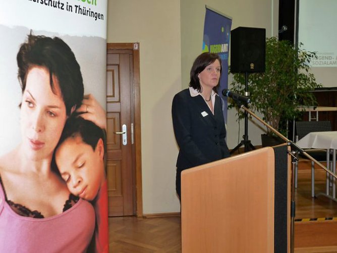 Kinder sind immer anwesend (Foto: Karl-Heinz Herrmann)