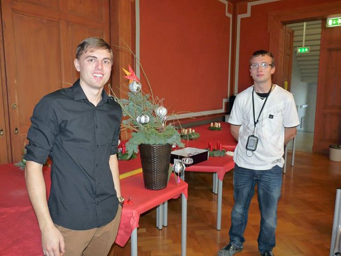 Weihnachtsprojekt gestartet (Foto: Karl-Heinz Herrmann) Weihnachtsprojekt gestartet (Foto: Karl-Heinz Herrmann)