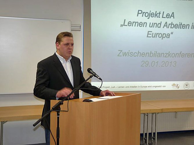 Erfolgreiche Zwischenbilanz (Foto: Karl-Heinz Herrmann) Erfolgreiche Zwischenbilanz (Foto: Karl-Heinz Herrmann)