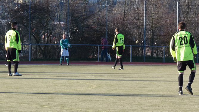 Eintracht testet (Foto: Karl-Heinz Herrmann) Eintracht testet (Foto: Karl-Heinz Herrmann)