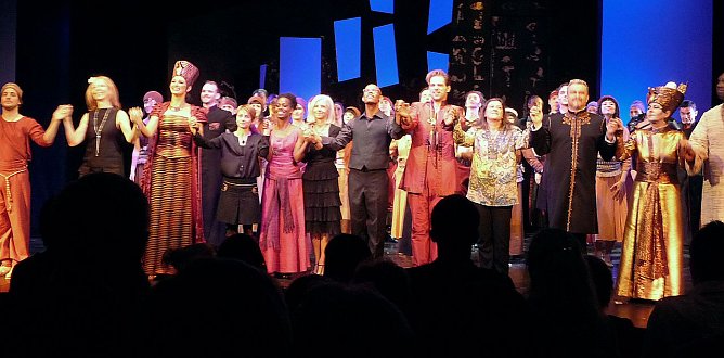 Stehende Ovationen (Foto: nnz) Stehende Ovationen (Foto: nnz)