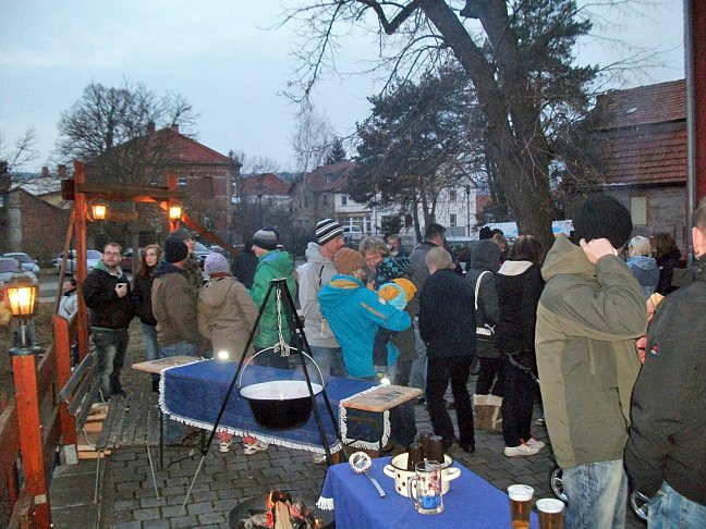Das kleinste Osterfeuer der Welt (Foto: Domizil Bad Frankenhausen) Das kleinste Osterfeuer der Welt (Foto: Domizil Bad Frankenhausen)