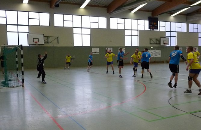 Gegen Bad Salzungen (Foto: Karl-Heinz Herrmann)