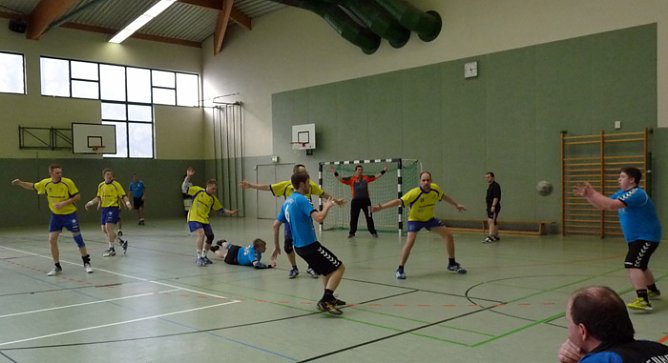 Gegen Bad Salzungen (Foto: Karl-Heinz Herrmann)