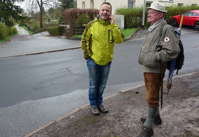 Schlag ins Wasser (Foto: Karl-Heinz Herrmann) Schlag ins Wasser (Foto: Karl-Heinz Herrmann)