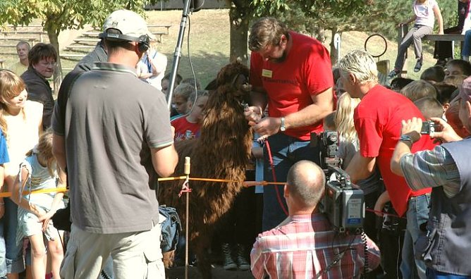 Tierische Er&ouml;ffnung (Foto: T&Uuml;V)