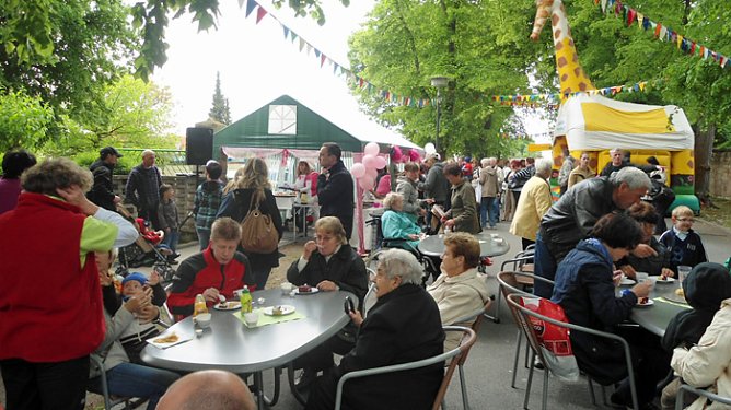 Stra&szlig;enfest Kindervilla (Foto: Kindervilla Bad Frankenhausen)