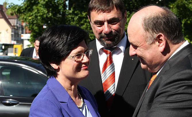 Lieberknecht begrüßt (Foto: nnz) Lieberknecht begrüßt (Foto: nnz)