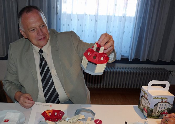 Souvenirs, Souvenirs, (Foto: Karl-Heinz Herrmann) Souvenirs, Souvenirs, (Foto: Karl-Heinz Herrmann)