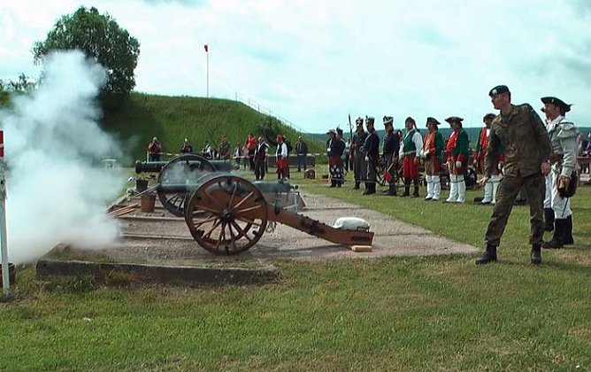 Partnerschaft und Namensweihe (Foto: Karl-Heinz Herrmann) Partnerschaft und Namensweihe (Foto: Karl-Heinz Herrmann)