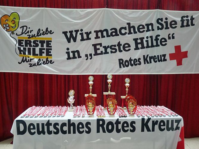 Knifflige Aufgaben (Foto: Karl-Heinz Herrmann)