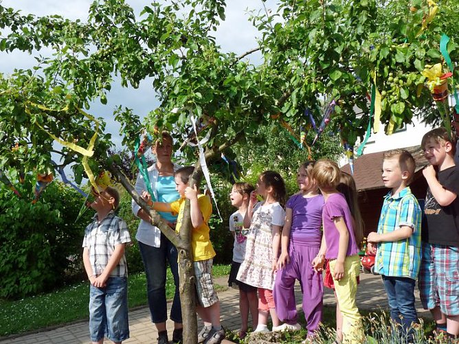 Zuckert&uuml;tenfest am Franzberg (Foto: Karl-Heinz Herrmann)