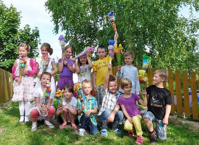 Zuckert&uuml;tenfest am Franzberg (Foto: Karl-Heinz Herrmann)