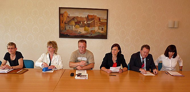 Positionspapier Schulnetzplannung (1) (Foto: Karl-Heinz Herrmann) Positionspapier Schulnetzplannung (1) (Foto: Karl-Heinz Herrmann)